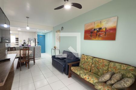 Sala de apartamento para alugar com 2 quartos, 76m² em Guilhermina, Praia Grande