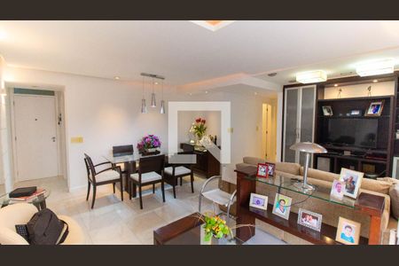 Sala de apartamento à venda com 2 quartos, 120m² em Icaraí, Niterói