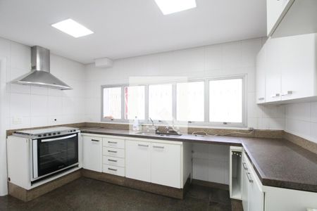 Cozinha de casa à venda com 4 quartos, 374m² em Vila Morumbi, São Paulo