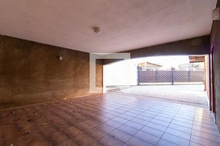 Garagem de casa à venda com 3 quartos, 420m² em Jardim Santa Genebra, Campinas