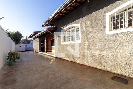 Área externa de casa à venda com 3 quartos, 420m² em Jardim Santa Genebra, Campinas