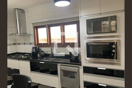 Cozinha de casa de condomínio à venda com 3 quartos, 396m² em Residencial Quatro (alphaville), Santana de Parnaíba