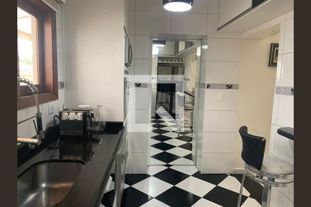Cozinha de casa de condomínio à venda com 3 quartos, 396m² em Residencial Quatro (alphaville), Santana de Parnaíba