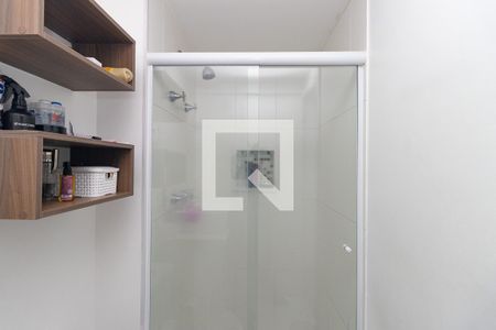 Banheiro de apartamento à venda com 2 quartos, 51m² em Guapira, São Paulo
