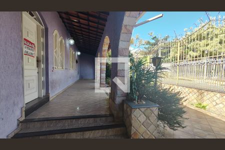 Varanda da Sala de casa à venda com 4 quartos, 300m² em Fonte Grande, Contagem