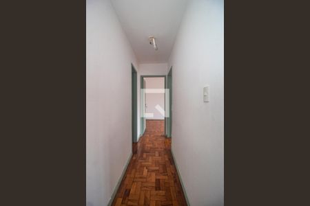 Corredor de apartamento à venda com 2 quartos, 78m² em Menino Deus, Porto Alegre