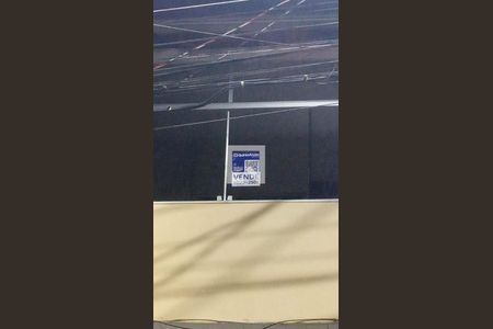 plaquinha instalada de casa à venda com 3 quartos, 837m² em Centro, Nova Lima