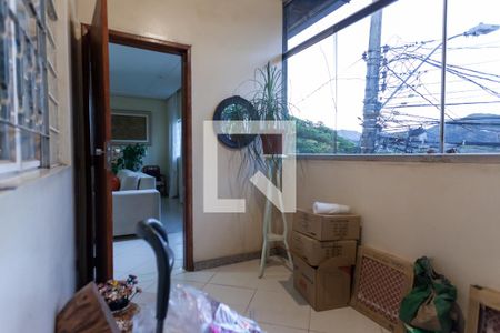 Quarto de Serviço de casa à venda com 3 quartos, 837m² em Centro, Nova Lima