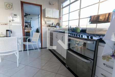 Cozinha de casa à venda com 3 quartos, 837m² em Centro, Nova Lima