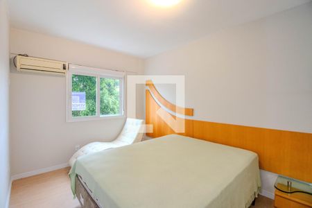 Quarto de apartamento à venda com 1 quarto, 46m² em Passo D’areia, Porto Alegre