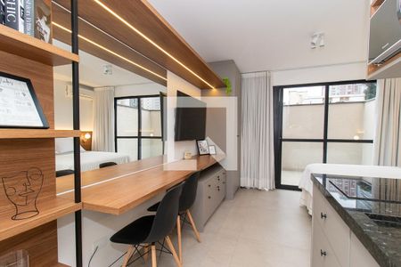 Studio de kitnet/studio para alugar com 1 quarto, 21m² em Água Verde, Curitiba
