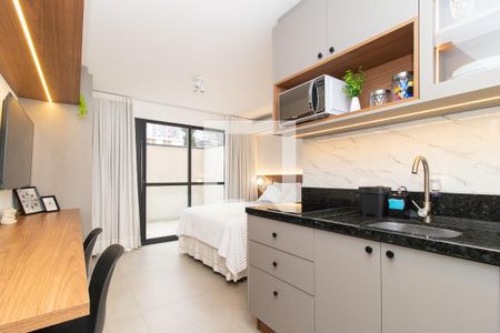 Studio de kitnet/studio para alugar com 1 quarto, 21m² em Água Verde, Curitiba