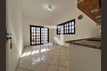 Casa à venda com 3 quartos, 145m² em Parque Jabaquara, São Paulo