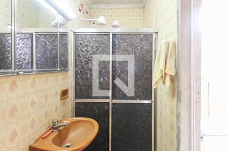 Banheiro de Serviço de casa à venda com 2 quartos, 139m² em Chácara Mafalda, São Paulo