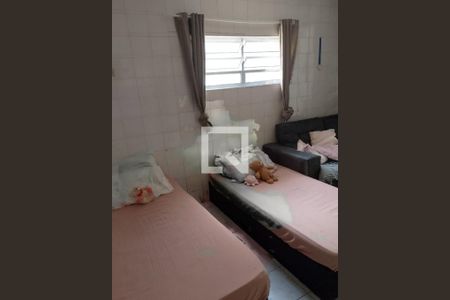 Casa à venda com 3 quartos, 212m² em Vila Marieta, São Paulo