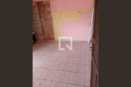 Casa à venda com 3 quartos, 212m² em Vila Marieta, São Paulo