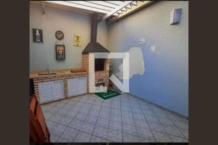 Casa à venda com 3 quartos, 139m² em Chácara Mafalda, São Paulo