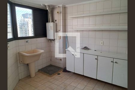 Apartamento à venda com 3 quartos, 126m² em Vila Nova Conceição, São Paulo