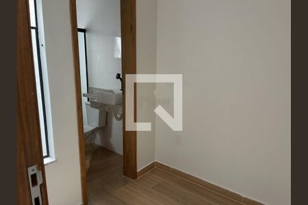 Casa à venda com 3 quartos, 103m² em Vila Carrão, São Paulo