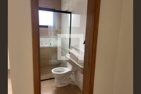 Casa à venda com 3 quartos, 103m² em Vila Carrão, São Paulo