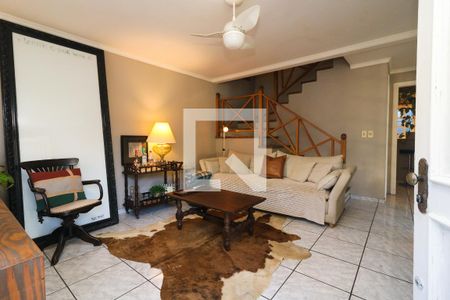 Sala de casa de condomínio à venda com 3 quartos, 238m² em Ipanema, Porto Alegre