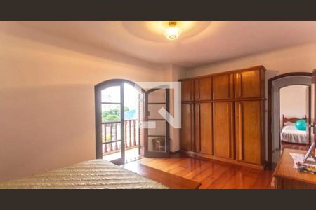 Casa à venda com 4 quartos, 580m² em Jardim do Mar, São Bernardo do Campo