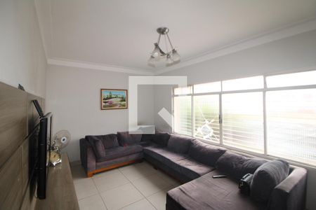 Casa 1 - Sala de casa à venda com 3 quartos, 500m² em Vila Amalia (zona Norte), São Paulo