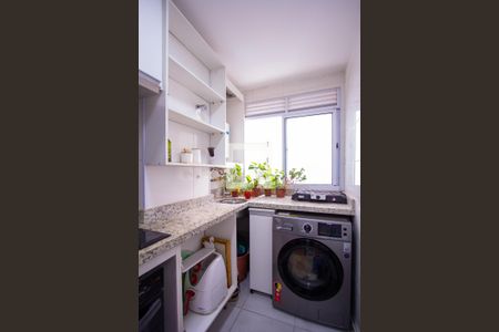 Área de Serviço de apartamento para alugar com 2 quartos, 56m² em Alcantara, São Gonçalo