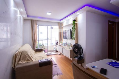 Sala de apartamento para alugar com 2 quartos, 56m² em Alcantara, São Gonçalo