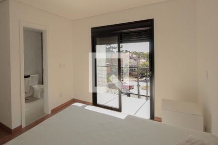 Suíte 1 de casa à venda com 3 quartos, 210m² em Vila Jardim, Porto Alegre