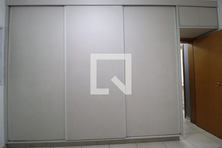 Suíte de apartamento para alugar com 2 quartos, 58m² em Daniel Fonseca, Uberlândia