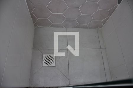 Banheiro Social de apartamento para alugar com 2 quartos, 42m² em Jardim Iris, São Paulo