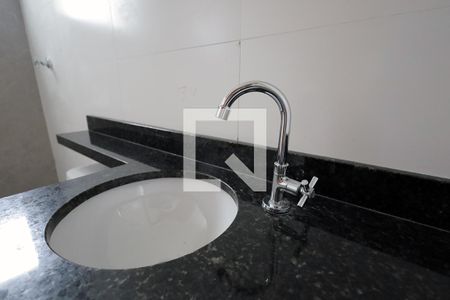 Banheiro de apartamento à venda com 2 quartos, 104m² em Vila Eldizia, Santo André