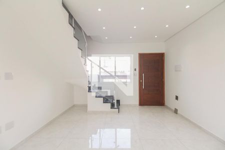 Sala de casa para alugar com 2 quartos, 180m² em Vila Sao Geraldo, São Paulo