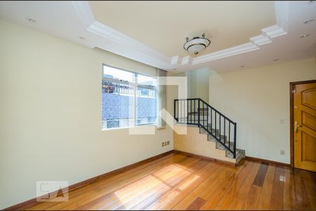 Apartamento à venda com 4 quartos, 240m² em Padre Eustáquio, Belo Horizonte