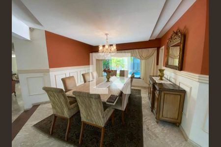 Casa à venda com 4 quartos, 872m² em Barra da Tijuca, Rio de Janeiro