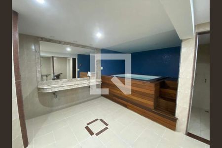 Casa à venda com 4 quartos, 872m² em Barra da Tijuca, Rio de Janeiro