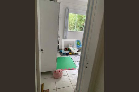 Casa à venda com 5 quartos, 300m² em Engenho do Mato, Niterói