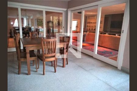 Casa à venda com 4 quartos, 994m² em Barra da Tijuca, Rio de Janeiro