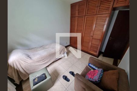 Casa à venda com 4 quartos, 211m² em Badu, Niterói