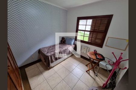 Casa à venda com 4 quartos, 211m² em Badu, Niterói