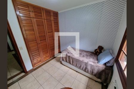 Casa à venda com 4 quartos, 211m² em Badu, Niterói