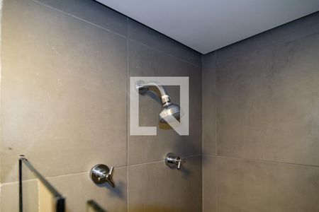 Banheiro Social de kitnet/studio para alugar com 1 quarto, 12m² em Bela Vista, São Paulo