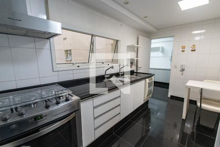Cozinha de apartamento para alugar com 3 quartos, 163m² em Jardim Vila Mariana, São Paulo
