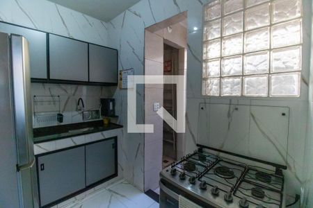 Cozinha de apartamento à venda com 2 quartos, 63m² em São Lourenço, Niterói