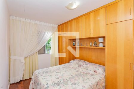 Quarto 1 de apartamento à venda com 2 quartos, 64m² em Jardim Santa Emilia, São Paulo