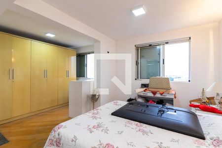 Suíte de apartamento à venda com 1 quarto, 70m² em Jardim Sonia, São Paulo
