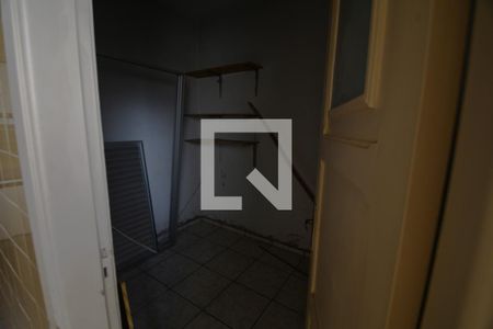 Quarto de Serviço de apartamento à venda com 3 quartos, 156m² em Vila Itapura, Campinas