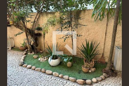 Casa à venda com 4 quartos, 426m² em Freguesia (Jacarepaguá), Rio de Janeiro