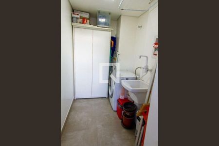 Apartamento à venda com 4 quartos, 210m² em Santa Cecilia, São Paulo